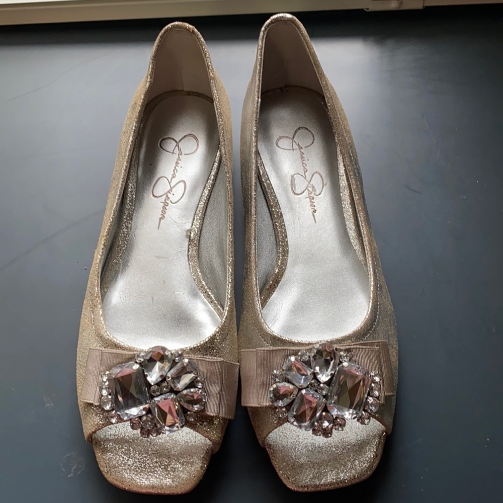 Jessica Simpson silver flats